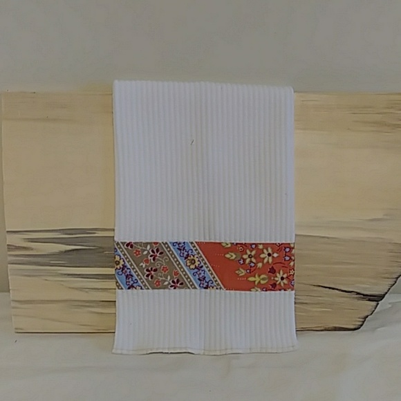 Handmade dish towels. - Picture 3 of 7